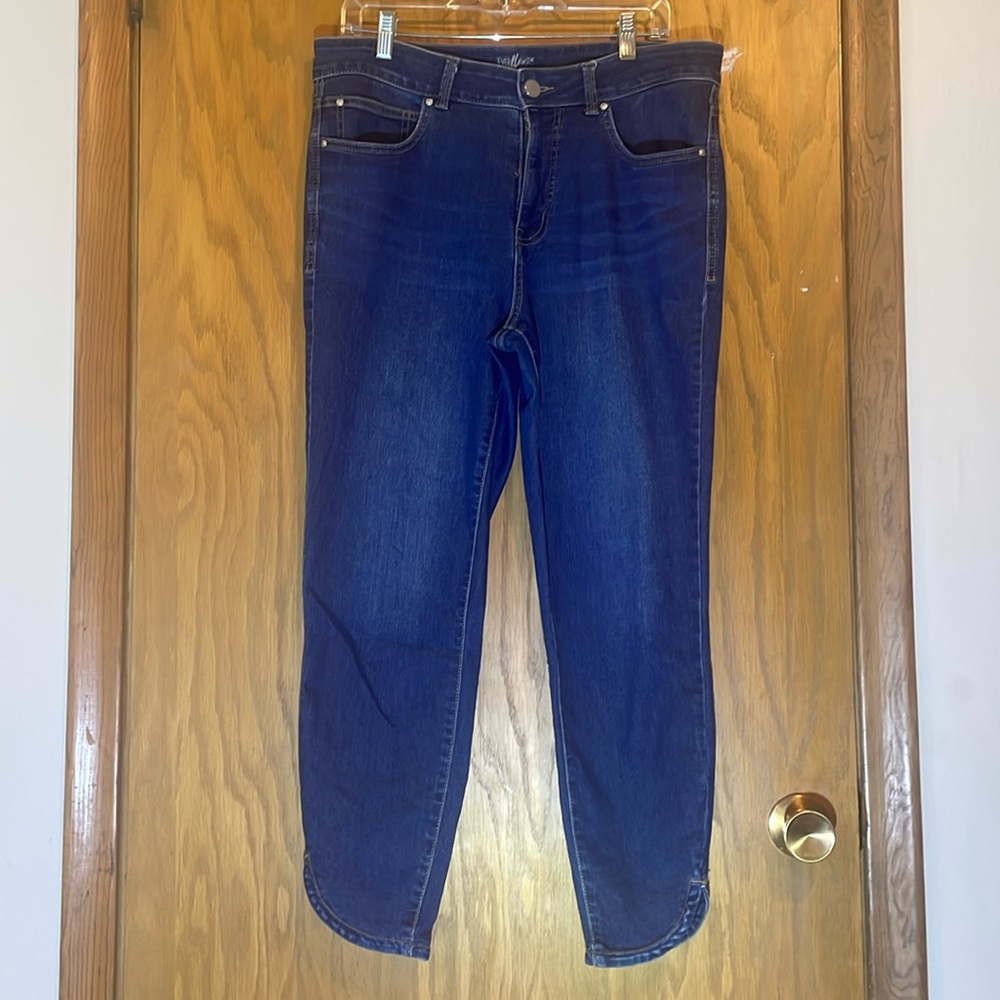 Maurice’s Ever Flex Jegging Sz. 14